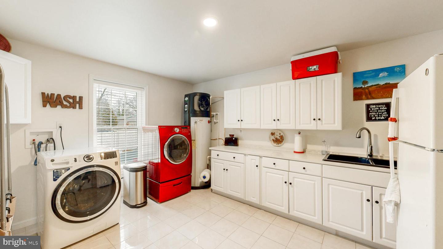 DESU2078230-803646058862-2025-08-29-14-55-10 303 S Bedford St | Georgetown, DE Real Estate For Sale | MLS# Desu2078230 - Jack Lingo REALTOR DESU2078230-803646058862-2025-08-29-14-55-10 303 S Bedford St | Georgetown, DE Real Estate For Sale | MLS# Desu2078230 - Jack Lingo REALTOR