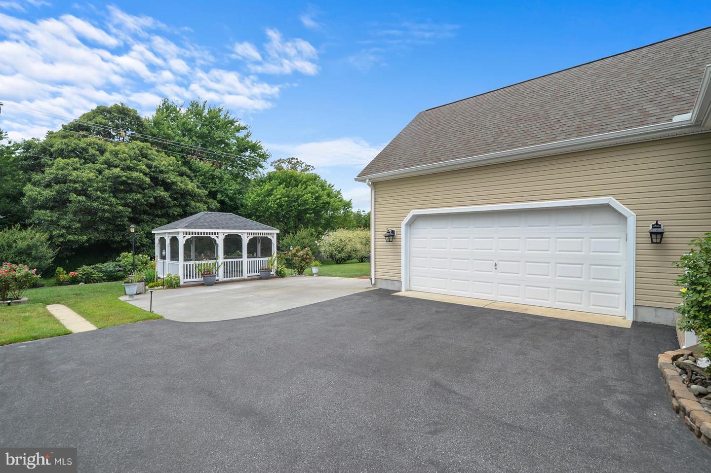 DESU2078596-803623828530-2025-07-22-20-39-23 35 Little Birch Dr | Milford, DE Real Estate For Sale | MLS# Desu2078596  - Jack Lingo REALTOR