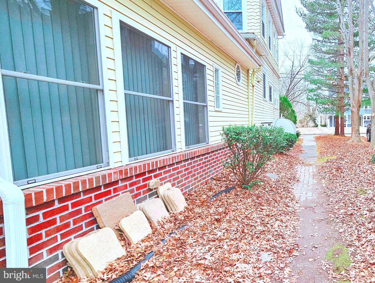 DESU2078658-803625456386-2025-04-27-22-10-02 321 S Walnut St | Milford, DE Real Estate For Sale | MLS# Desu2078658  - Jack Lingo REALTOR