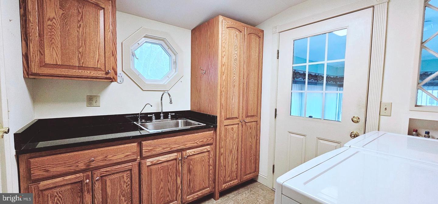 DESU2078658-803625458132-2025-04-27-22-09-58 321 S Walnut St | Milford, DE Real Estate For Sale | MLS# Desu2078658  - Jack Lingo REALTOR