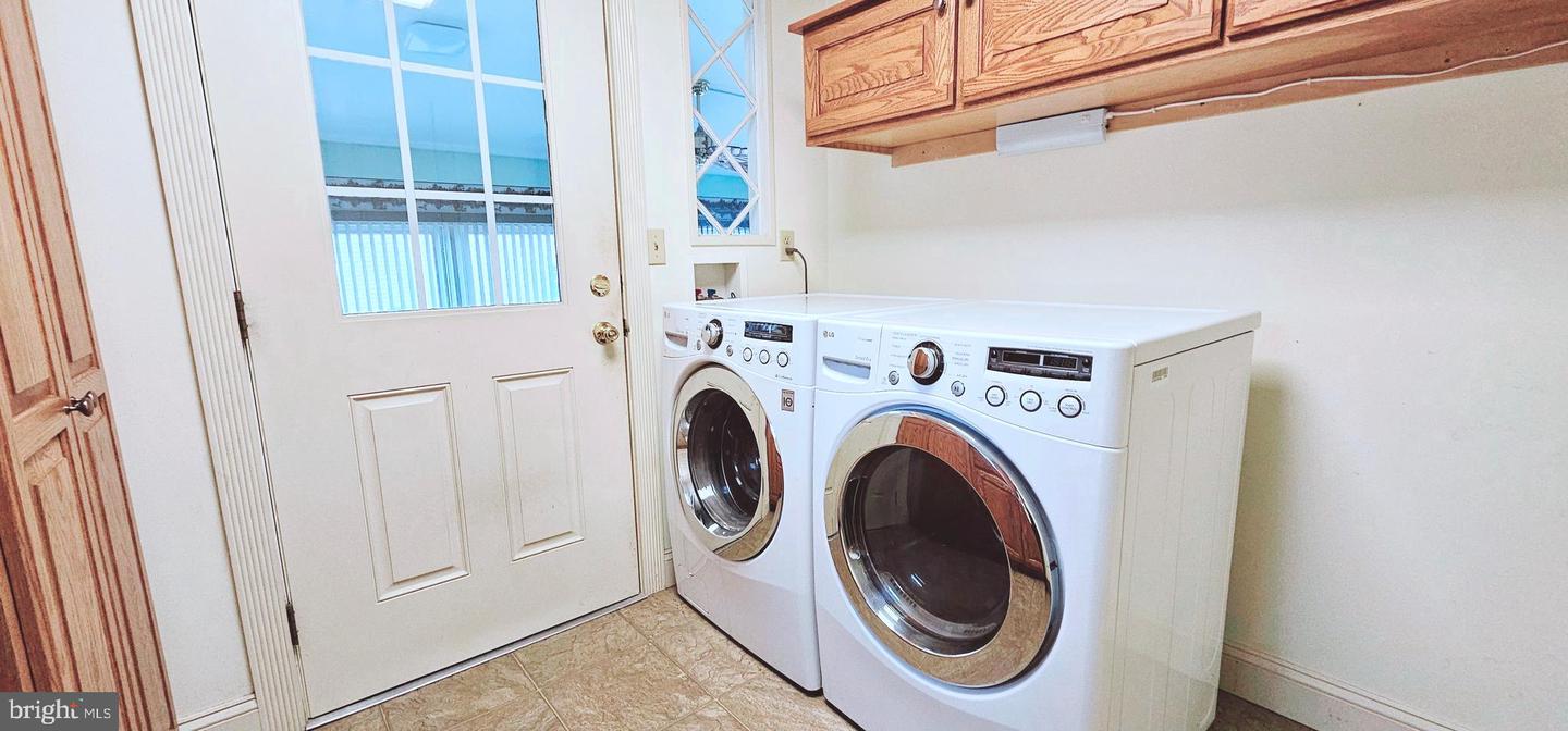 DESU2078658-803625458142-2025-04-27-22-09-59 321 S Walnut St | Milford, DE Real Estate For Sale | MLS# Desu2078658  - Jack Lingo REALTOR