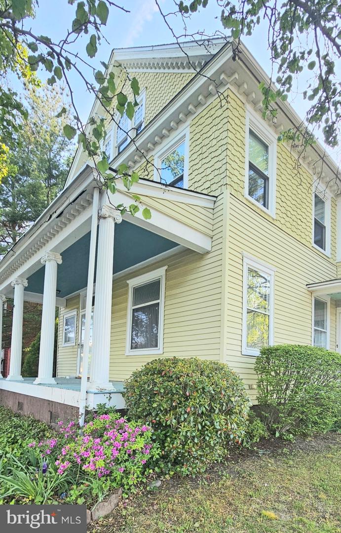DESU2078658-803818381660-2025-05-02-08-51-02 321 S Walnut St | Milford, DE Real Estate For Sale | MLS# Desu2078658  - Jack Lingo REALTOR