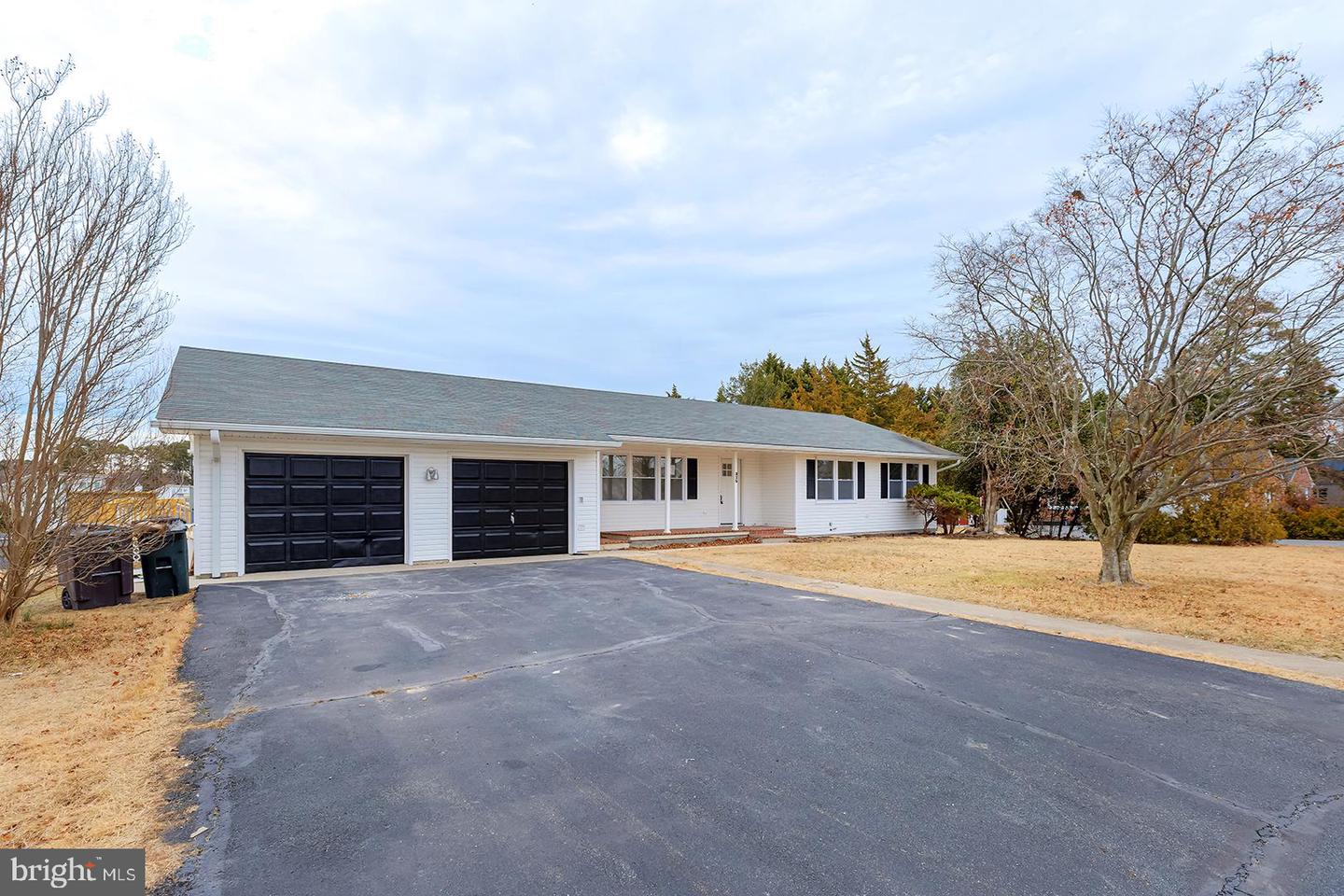DESU2078678-803626209126-2025-06-11-09-49-30 215 River Dr | Millsboro, DE Real Estate For Sale | MLS# Desu2078678  - Jack Lingo REALTOR