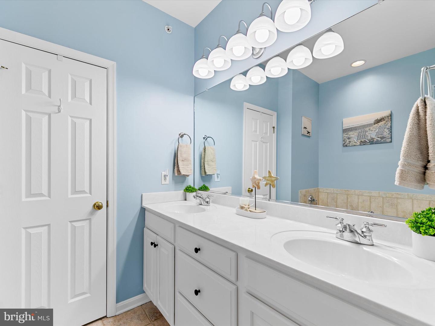 DESU2079620-803656815934-2025-02-27-11-58-33 124 October Glory Ave #124b | Ocean View, DE Real Estate For Sale | MLS# Desu2079620  - Jack Lingo REALTOR