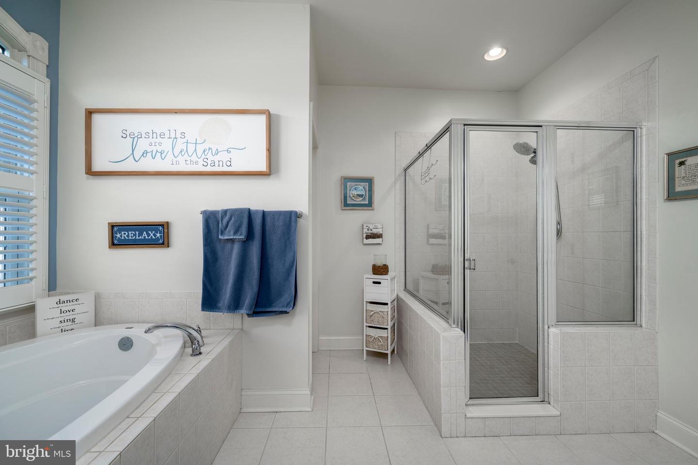 DESU2079690-803673688796-2025-06-16-16-18-11 9 Lake Village Cir | Ocean View, DE Real Estate For Sale | MLS# Desu2079690  - Jack Lingo REALTOR