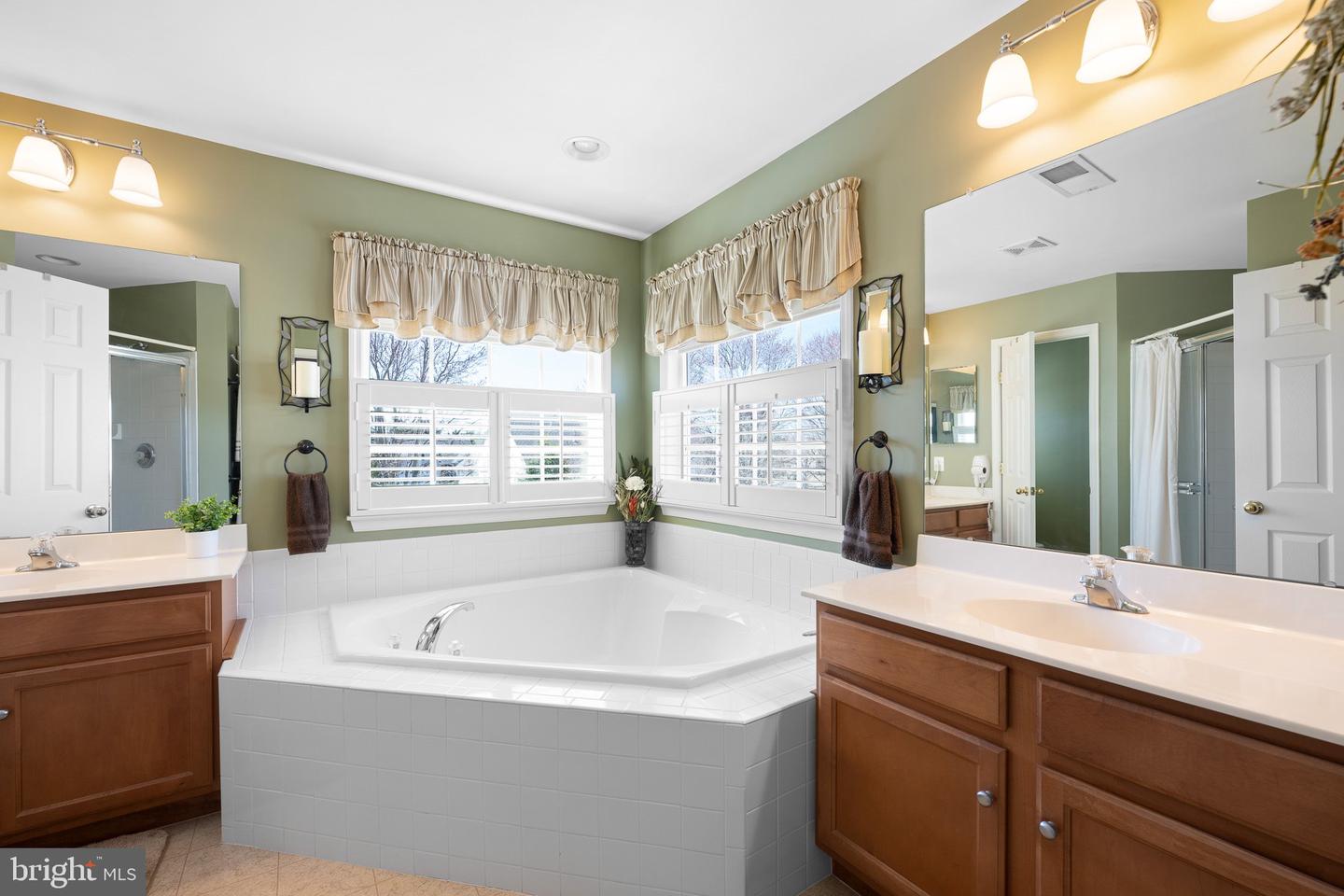 DESU2080010-803699416536-2025-03-22-00-10-22 7 E Thrush Dr | Milford, DE Real Estate For Sale | MLS# Desu2080010  - Jack Lingo REALTOR