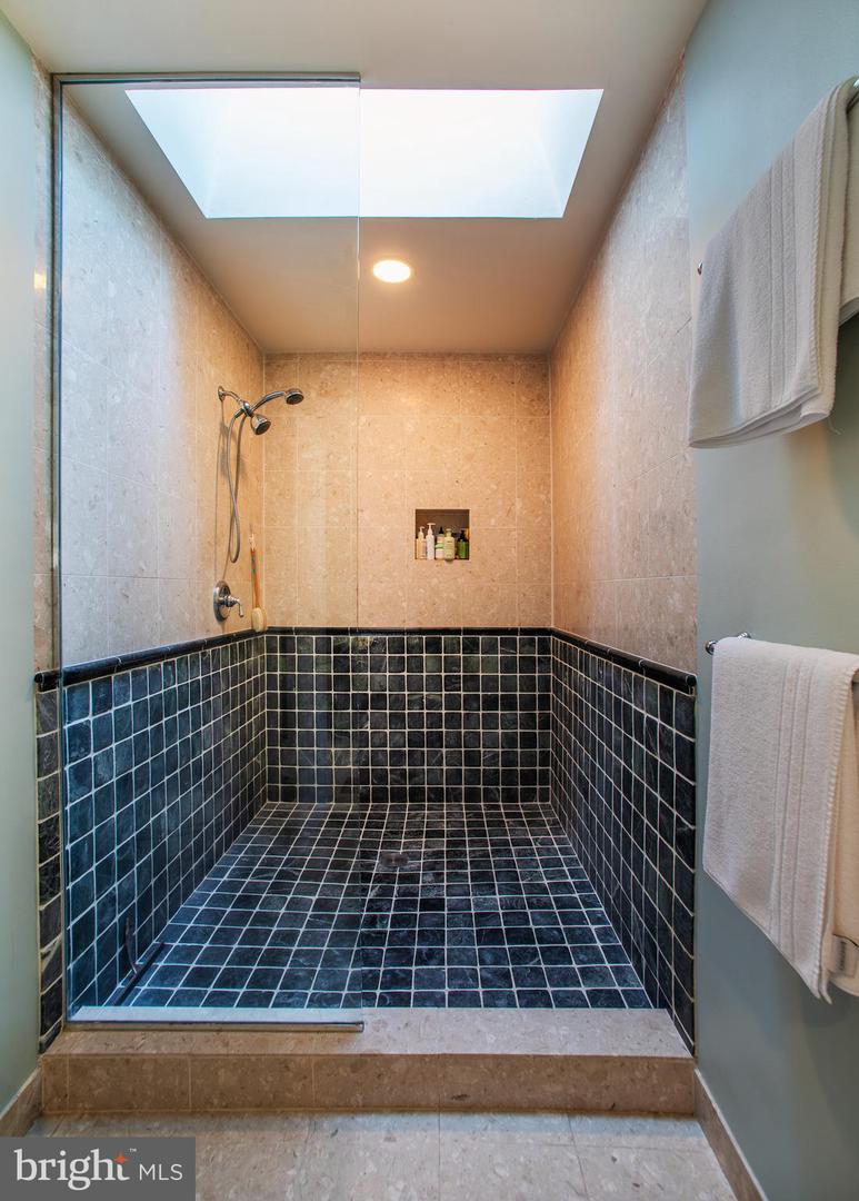DESU2080894-803750334002-2025-04-09-09-03-40 123 Glade Cir W | Rehoboth Beach, DE Real Estate For Sale | MLS# Desu2080894  - Jack Lingo REALTOR