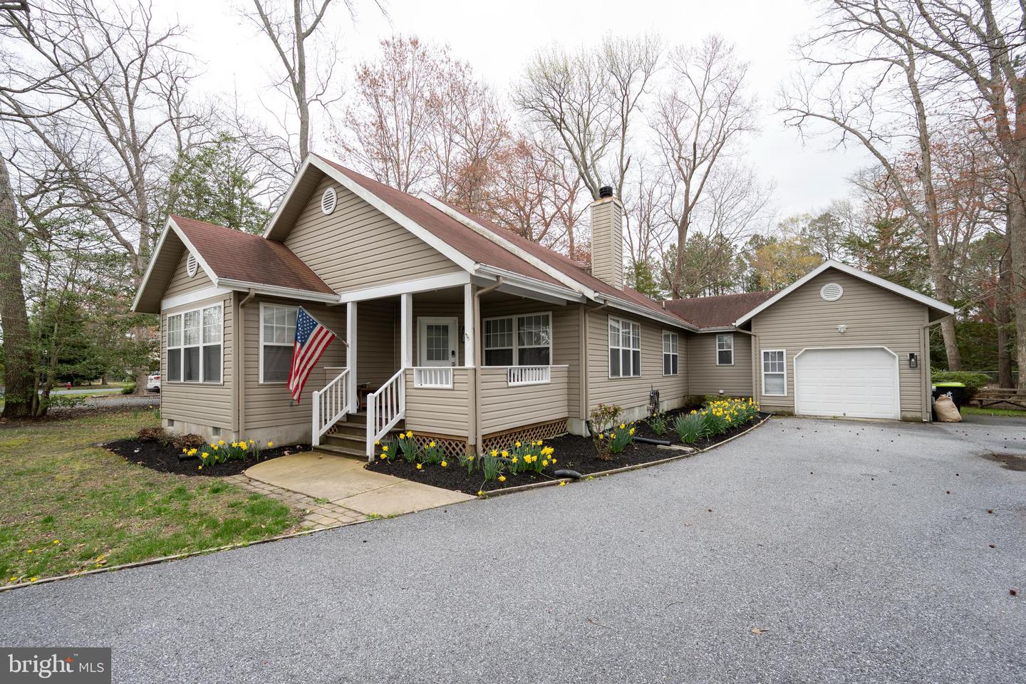 DESU2081860-803747438360-2025-06-11-20-59-40 14 Woods Cir | Ocean View, DE Real Estate For Sale | MLS# Desu2081860  - Jack Lingo REALTOR