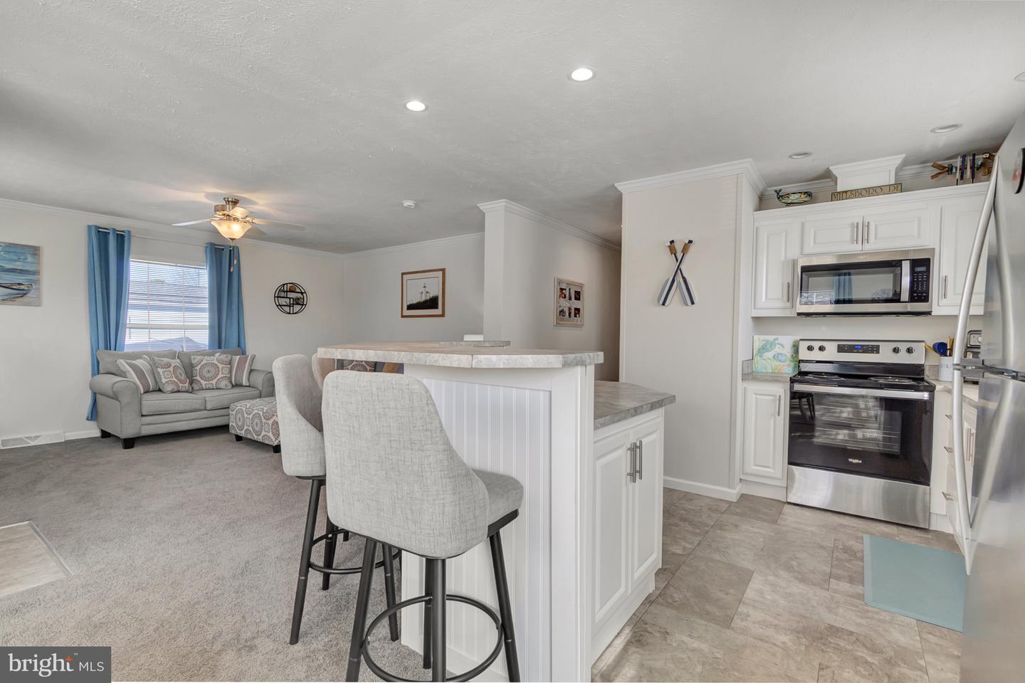 listing image