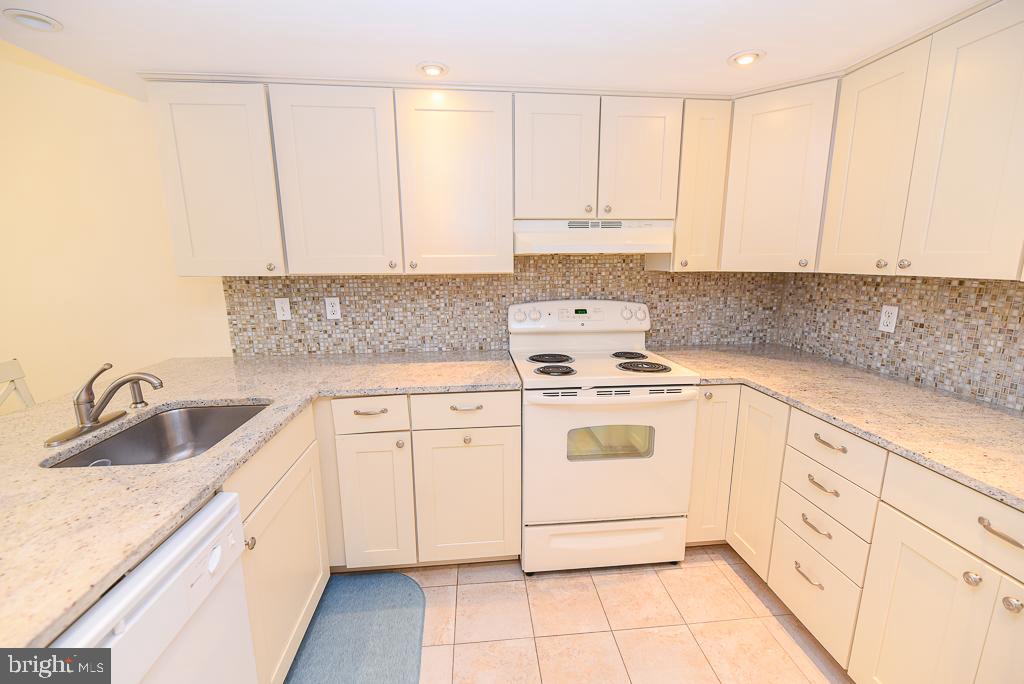 DESU2082308-803736624766-2025-04-04-12-47-05 33597 Center Ct #1205 | Bethany Beach, DE Real Estate For Sale | MLS# Desu2082308  - Jack Lingo REALTOR