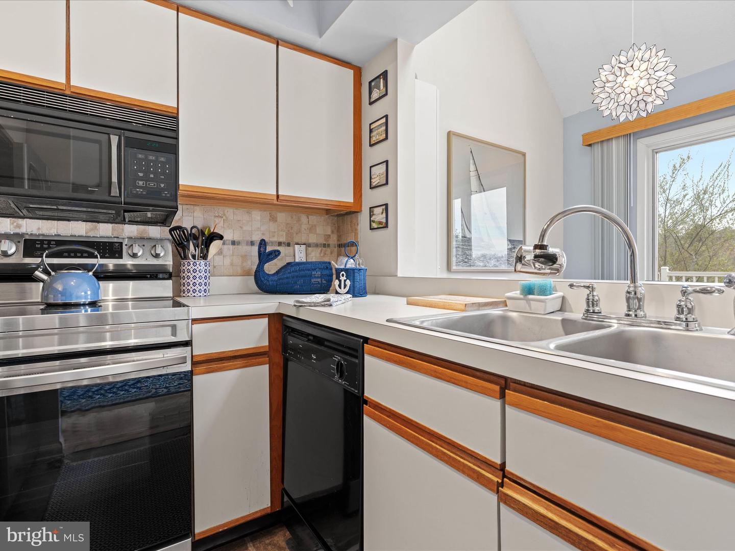 DESU2082506-803731110856-2025-04-28-11-25-11 20830 Spring Lake Dr #415 | Rehoboth Beach, DE Real Estate For Sale | MLS# Desu2082506  - Jack Lingo REALTOR