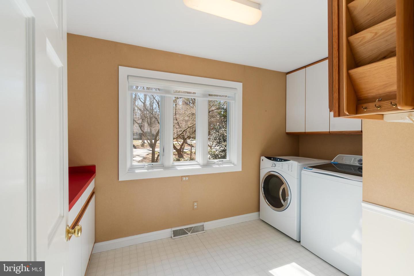 DESU2082558-803733091452-2025-06-05-11-00-59 5738 Griffith Lake Dr | Milford, DE Real Estate For Sale | MLS# Desu2082558  - Jack Lingo REALTOR