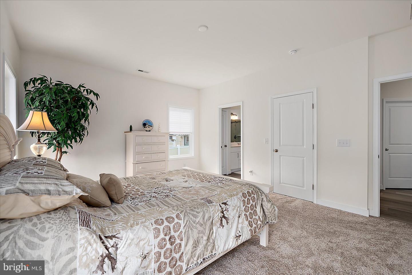 DESU2082930-803744131702-2025-04-03-22-09-24 4 Indian Hill Ln | Ocean View, DE Real Estate For Sale | MLS# Desu2082930  - Jack Lingo REALTOR