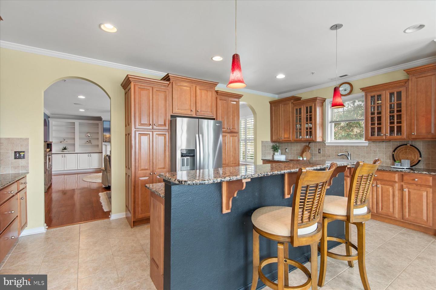 listing image