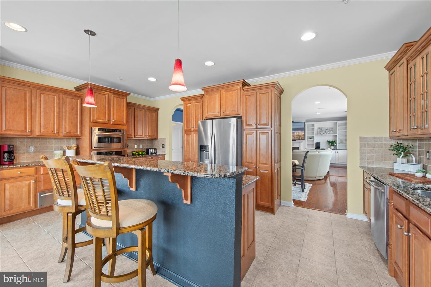 listing image