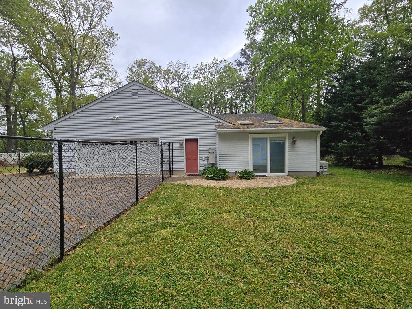 DESU2083350-803801760624-2025-04-26-12-58-39 9 Victoria Dr | Milford, DE Real Estate For Sale | MLS# Desu2083350  - Jack Lingo REALTOR