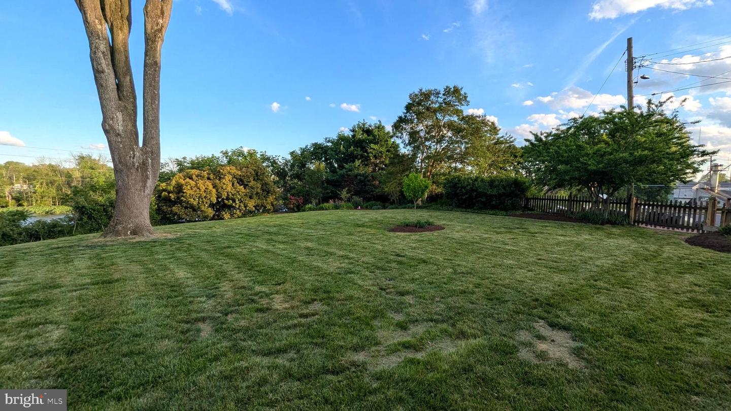 DESU2083448-803850130872-2025-07-01-16-58-44 121 S Conwell St | Seaford, DE Real Estate For Sale | MLS# Desu2083448  - Jack Lingo REALTOR