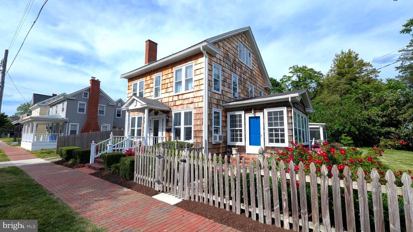 121 S CONWELL ST, SEAFORD, DE - Jack Lingo Realtor