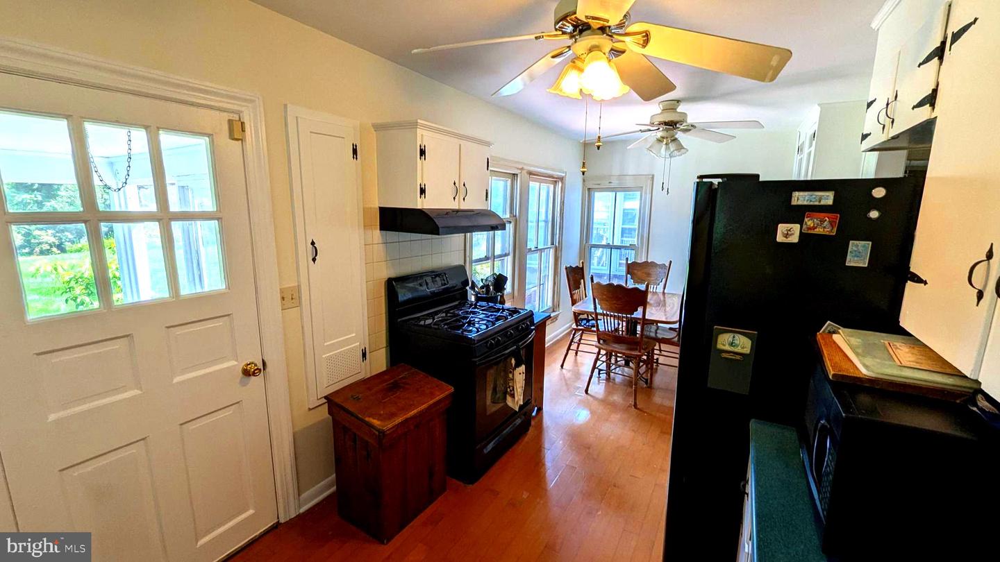 DESU2083448-803934584762-2025-07-01-16-58-44 121 S Conwell St | Seaford, DE Real Estate For Sale | MLS# Desu2083448  - Jack Lingo REALTOR