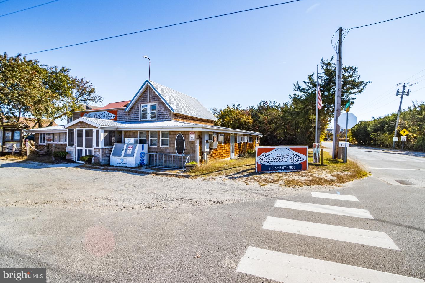 DESU2083466-803757845578-2025-04-10-12-22-13 2501 S Bay Shore Dr | Milton, DE Real Estate For Sale | MLS# Desu2083466  - Jack Lingo REALTOR