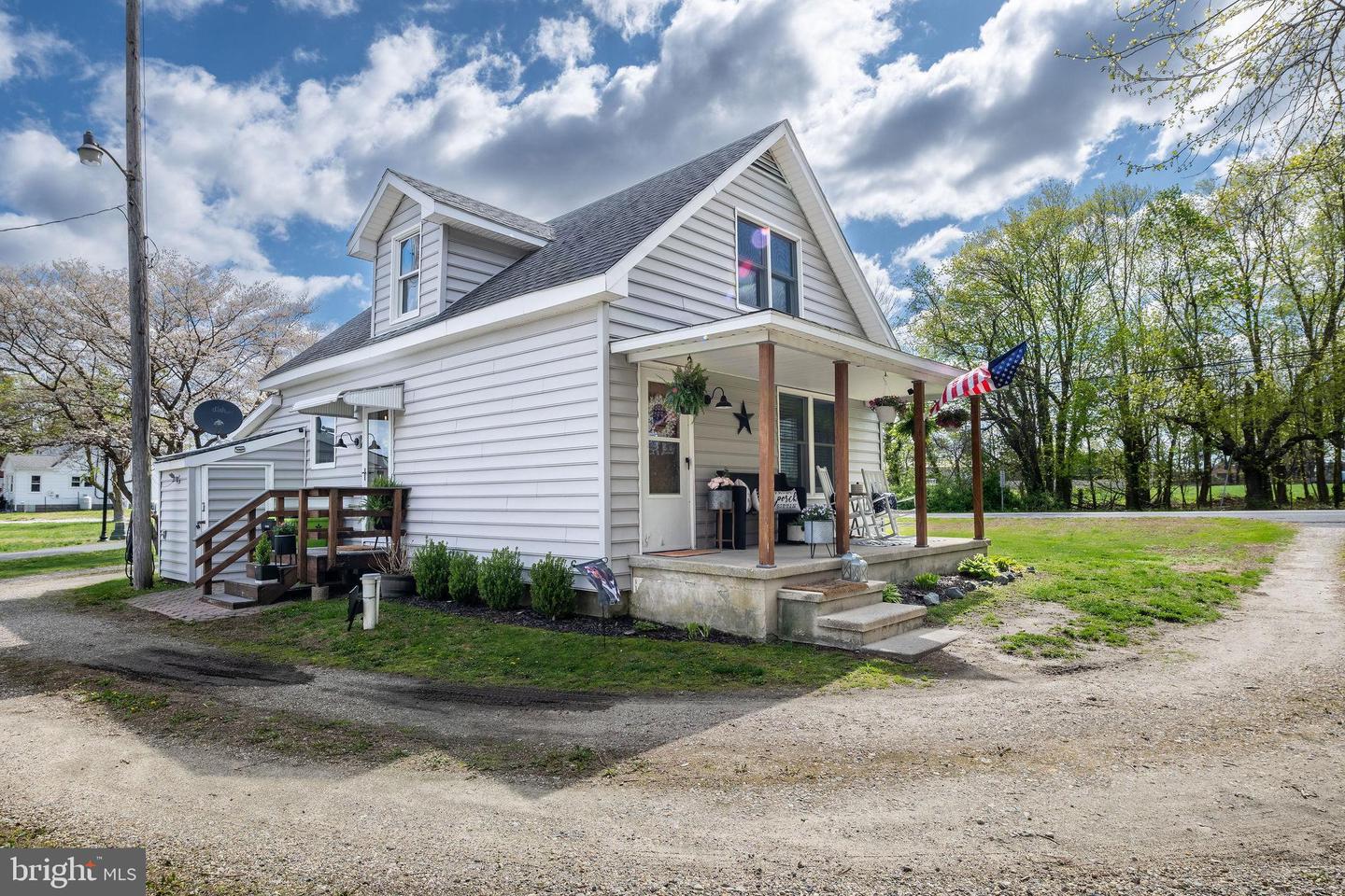 DESU2083846-803778382038-2025-05-08-21-19-54 702 Federal St | Milton, DE Real Estate For Sale | MLS# Desu2083846  - Jack Lingo REALTOR