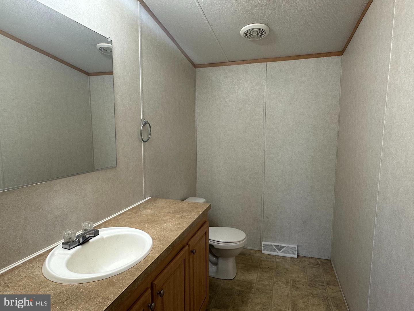 DESU2083856-803768990890-2025-04-17-14-39-16 36365 Sussex Highway | Delmar, DE Real Estate For Sale | MLS# Desu2083856  - Jack Lingo REALTOR