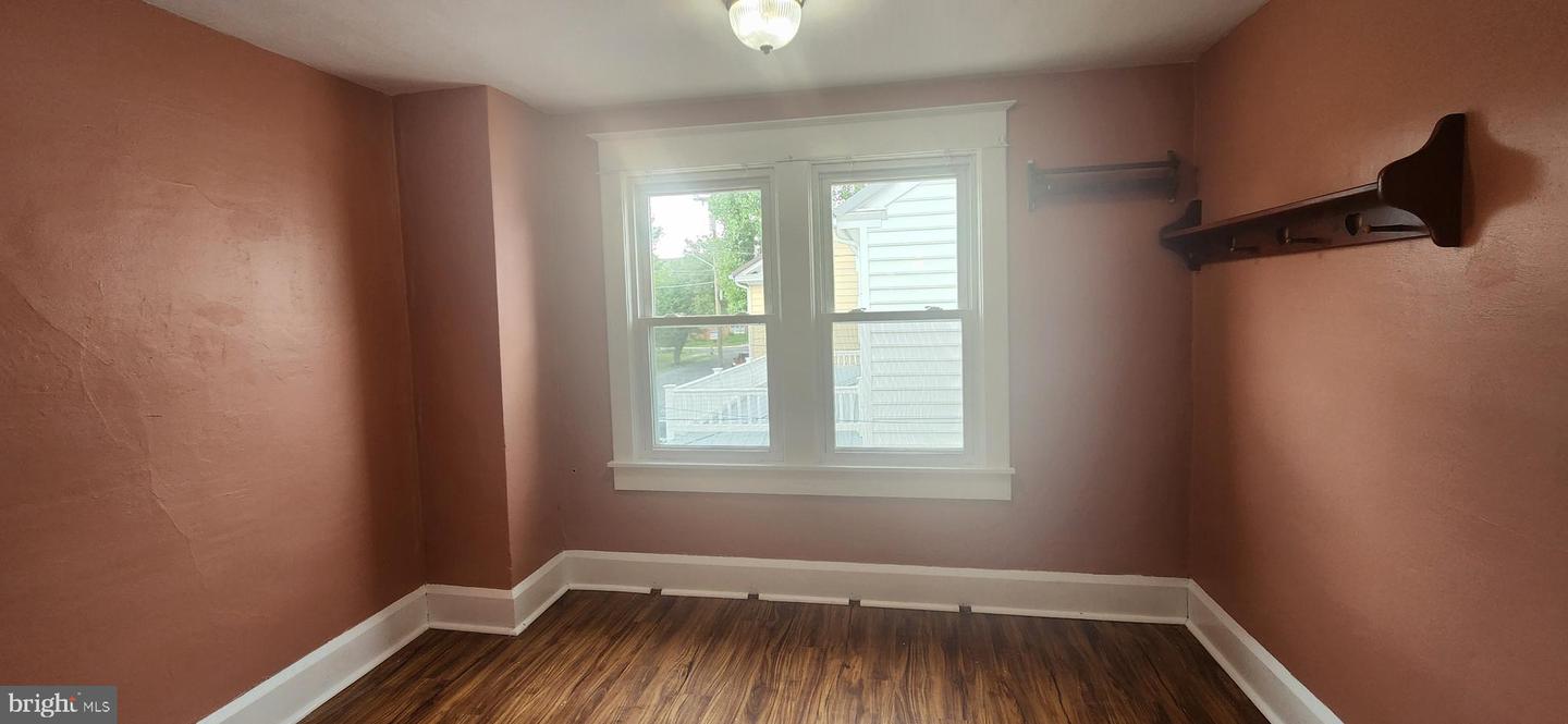 DESU2084070-803888711492-2025-05-28-13-12-07 209 N Pine St | Seaford, DE Real Estate For Sale | MLS# Desu2084070  - Jack Lingo REALTOR