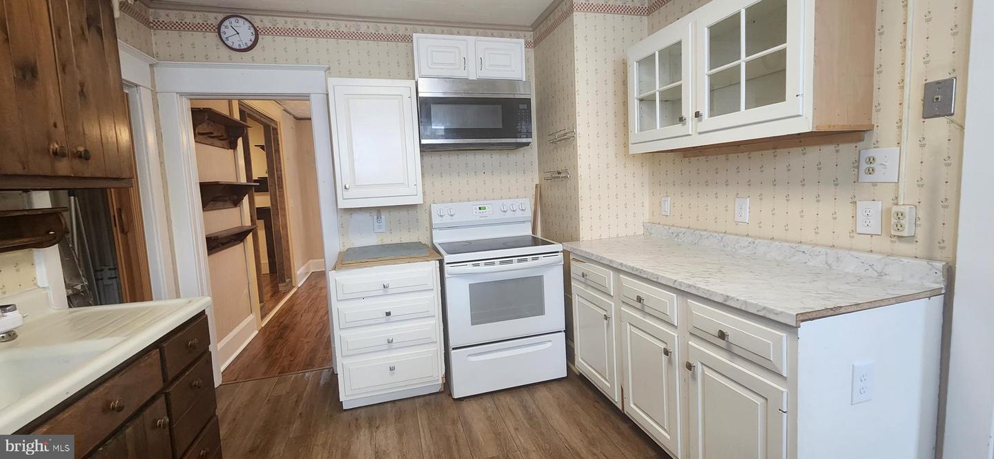 DESU2084070-803888711768-2025-05-28-13-12-06 209 N Pine St | Seaford, DE Real Estate For Sale | MLS# Desu2084070  - Jack Lingo REALTOR