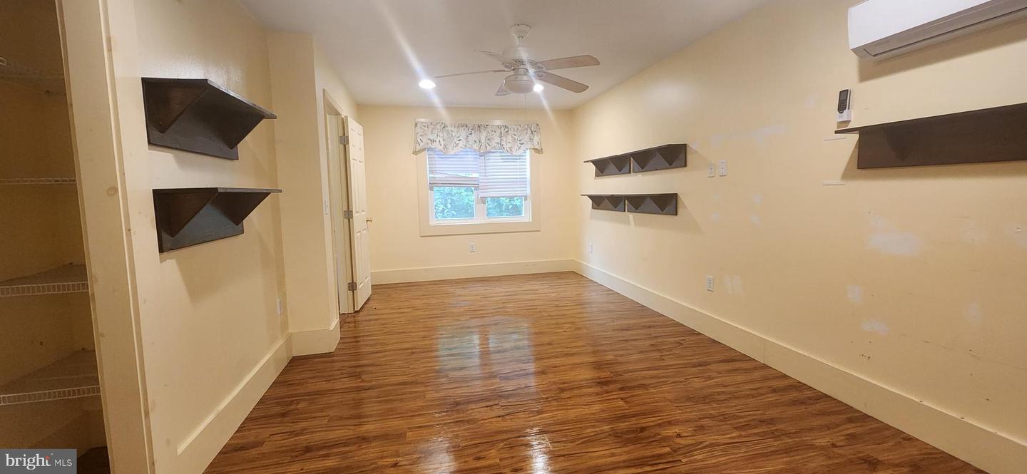 DESU2084070-803888712400-2025-05-28-13-12-07 209 N Pine St | Seaford, DE Real Estate For Sale | MLS# Desu2084070  - Jack Lingo REALTOR