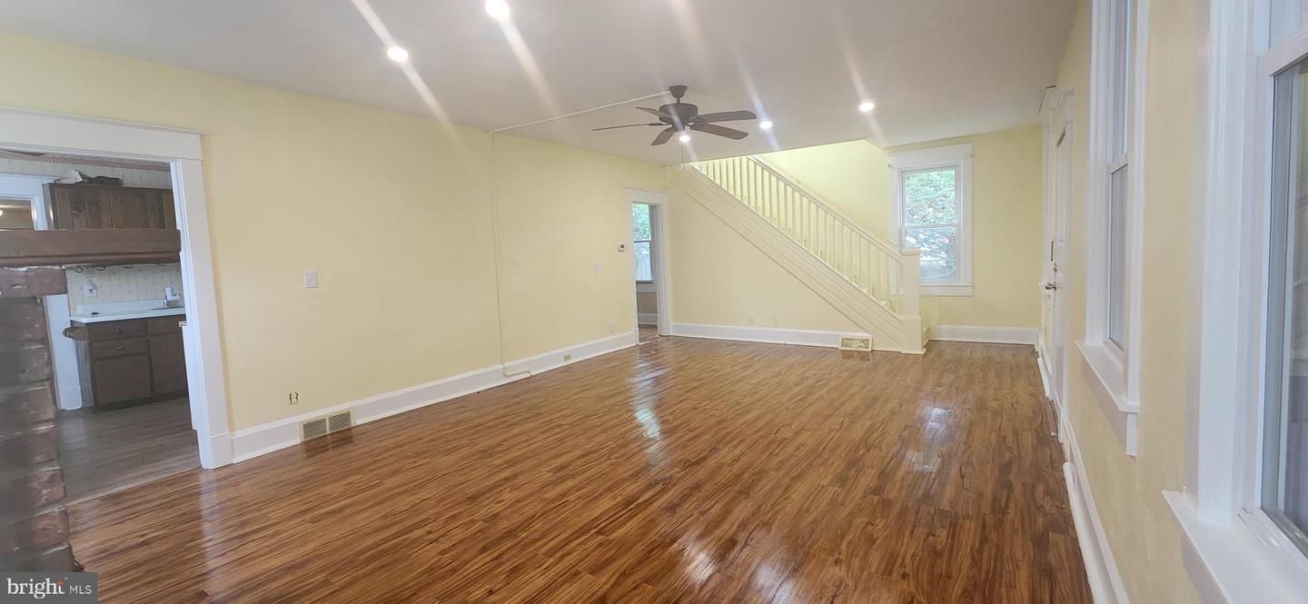 DESU2084070-803888712612-2025-05-28-13-12-06 209 N Pine St | Seaford, DE Real Estate For Sale | MLS# Desu2084070  - Jack Lingo REALTOR