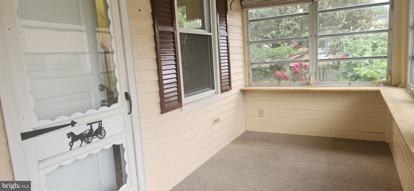 DESU2084070-803888712676-2025-05-28-13-12-06 209 N Pine St | Seaford, DE Real Estate For Sale | MLS# Desu2084070  - Jack Lingo REALTOR