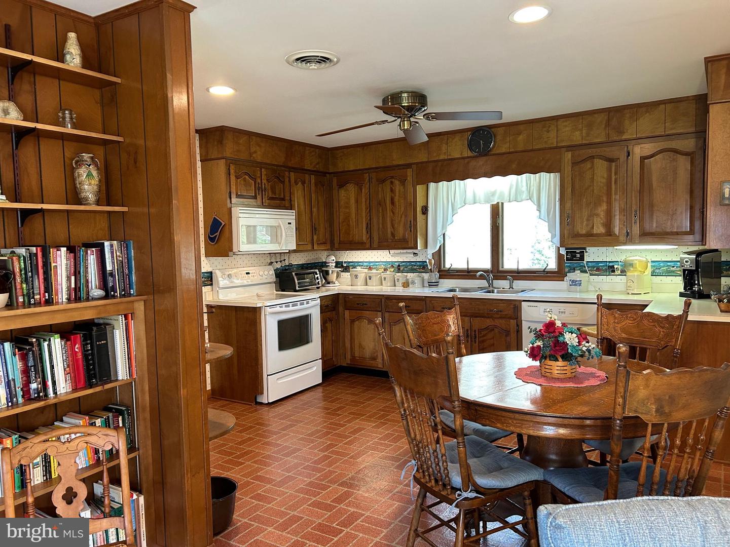 DESU2084210-803777929952-2025-05-08-13-57-35 5489 Cedar Neck Rd | Milford, DE Real Estate For Sale | MLS# Desu2084210  - Jack Lingo REALTOR