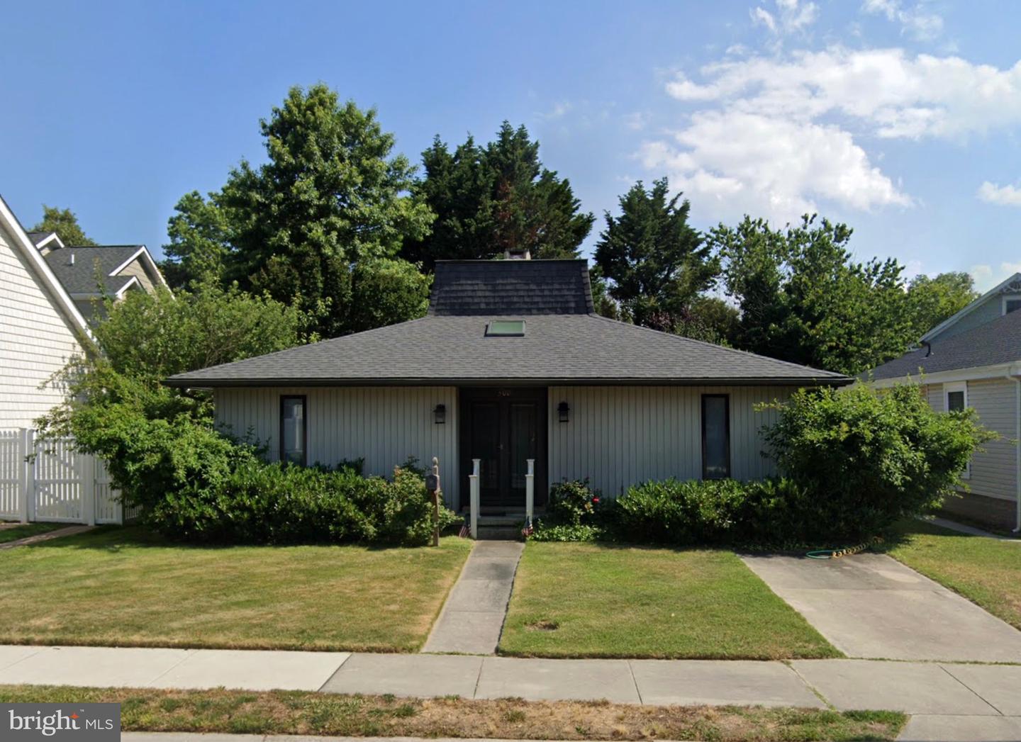 300 HICKMAN ST, REHOBOTH BEACH, DE - Jack Lingo Realtor