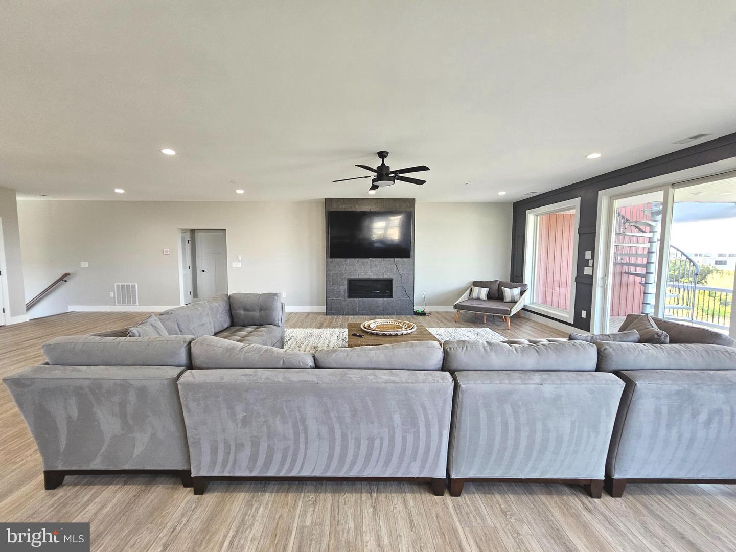 DESU2084622-803796130134-2025-04-24-15-06-26 5 Warren Rd | Lewes, DE Real Estate For Sale | MLS# Desu2084622 - Jack Lingo REALTOR DESU2084622-803796130134-2025-04-24-15-06-26 5 Warren Rd | Lewes, DE Real Estate For Sale | MLS# Desu2084622 - Jack Lingo REALTOR