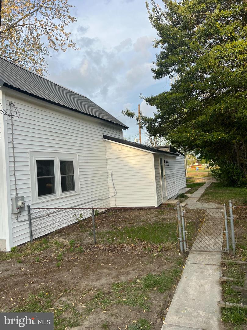DESU2084628-803792167344-2025-04-24-00-31-09 425 S Washington St | Milford, DE Real Estate For Sale | MLS# Desu2084628  - Jack Lingo REALTOR