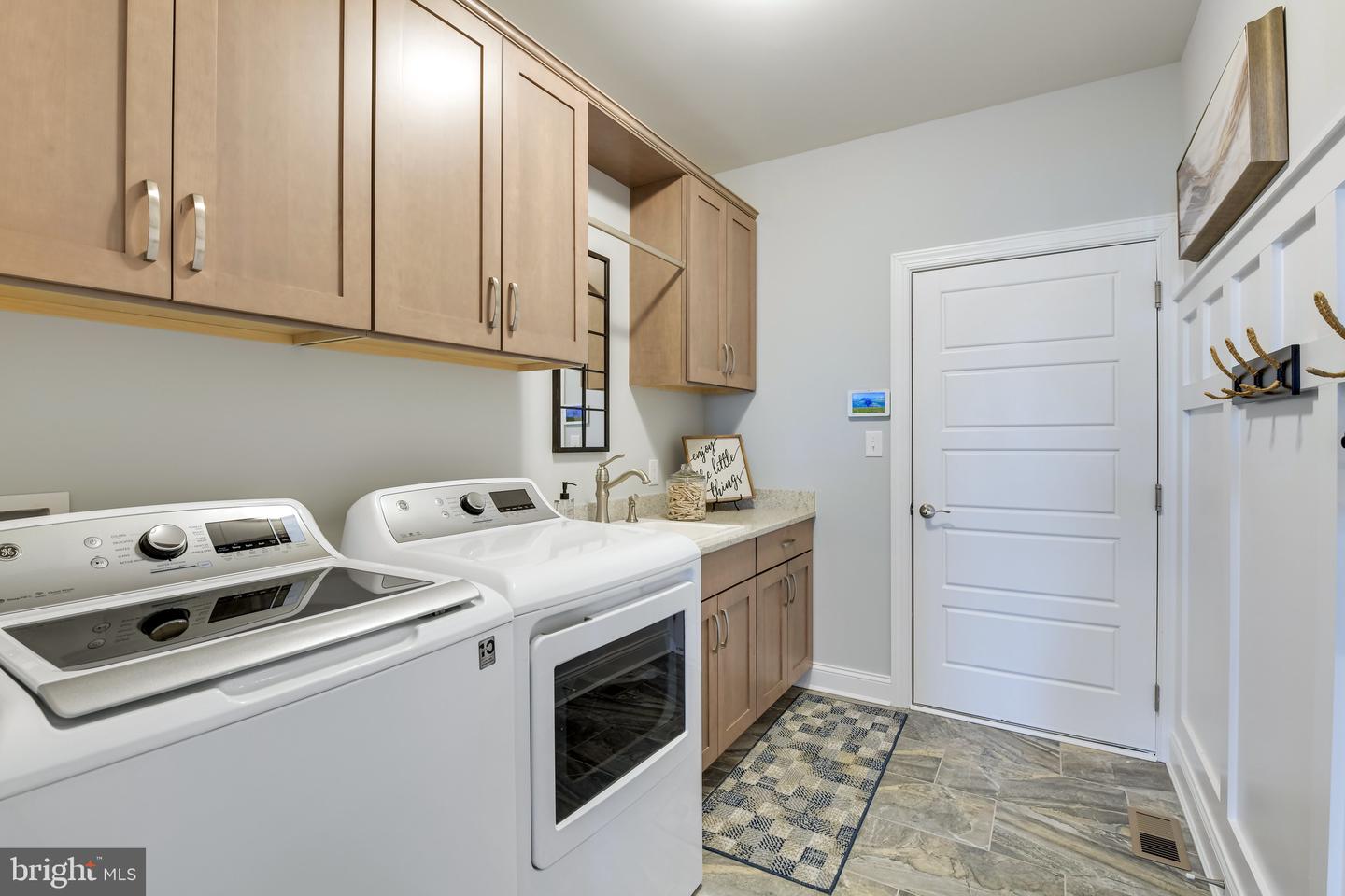DESU2084736-803802040852-2025-04-26-15-08-57 20400 Honeysuckle Dr | Lincoln, DE Real Estate For Sale | MLS# Desu2084736  - Jack Lingo REALTOR