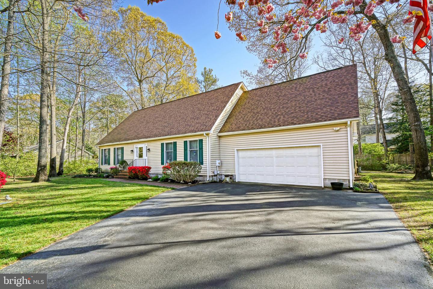 DESU2084758-803796065092-2025-04-25-10-55-00 11 Roberts Rd | Lewes, DE Real Estate For Sale | MLS# Desu2084758  - Jack Lingo REALTOR