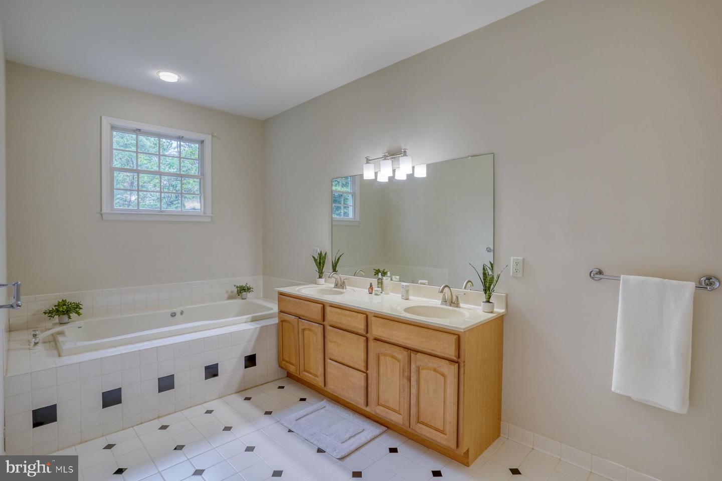 DESU2084916-803831961456-2025-05-31-19-06-53 53 Kings Creek Cir | Rehoboth Beach, DE Real Estate For Sale | MLS# Desu2084916  - Jack Lingo REALTOR