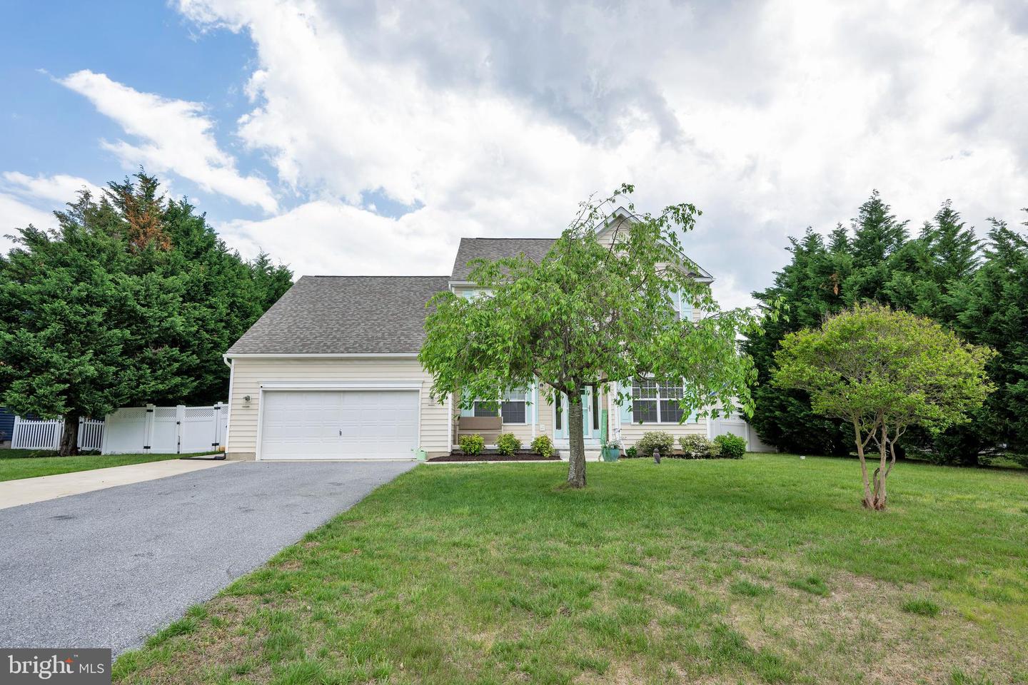 DESU2084960-803836089328-2025-05-29-20-32-47 16 Dove Knoll Dr | Rehoboth Beach, DE Real Estate For Sale | MLS# Desu2084960  - Jack Lingo REALTOR