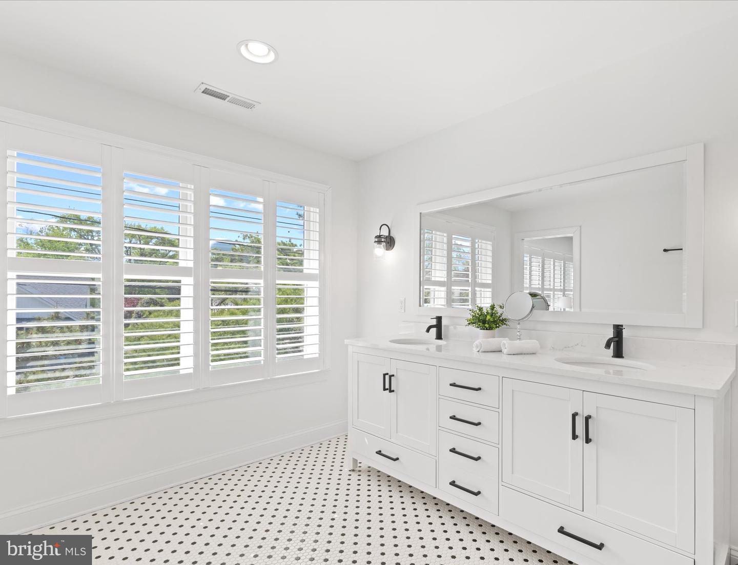 DESU2085028-803822426178-2025-06-07-06-37-15 327 Oakwood St | Bethany Beach, DE Real Estate For Sale | MLS# Desu2085028  - Jack Lingo REALTOR