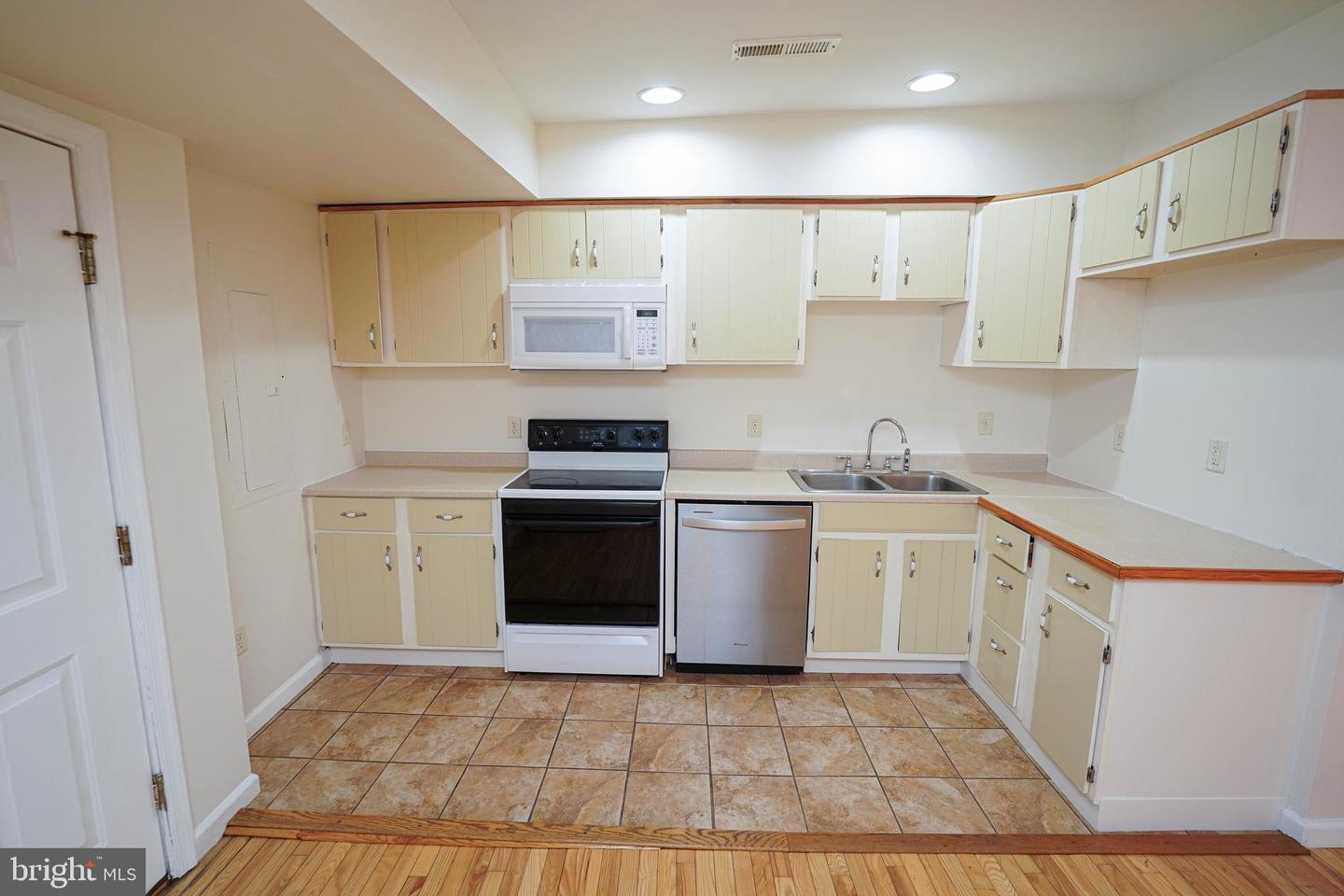 DESU2085066-803807601994-2025-07-03-08-16-00 18 N Pennsylvania Ave #203 | Delmar, DE Real Estate For Sale | MLS# Desu2085066  - Jack Lingo REALTOR