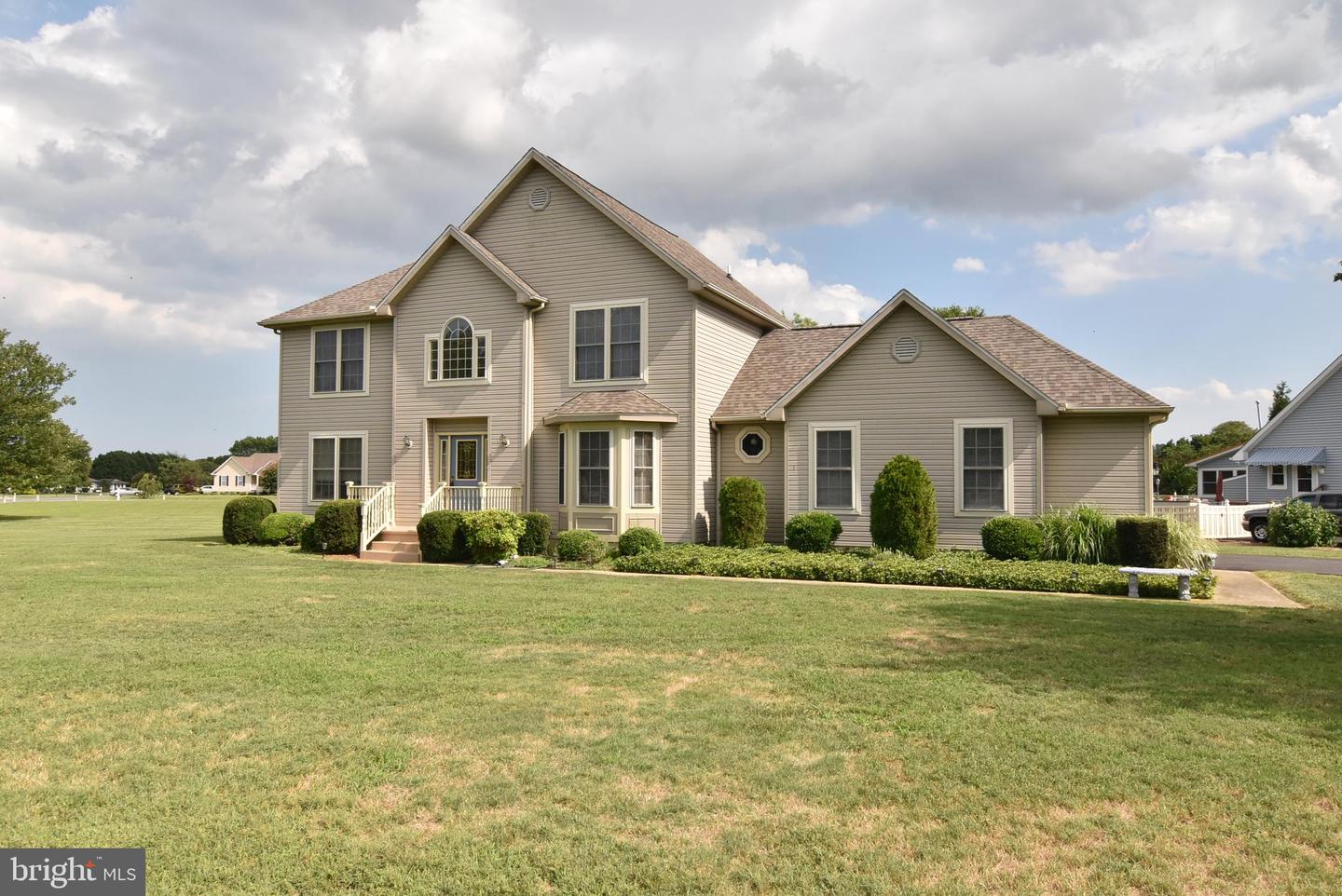 DESU2085334-803815260066-2025-05-01-20-51-17 423 Park Ln | Millsboro, DE Real Estate For Sale | MLS# Desu2085334  - Jack Lingo REALTOR