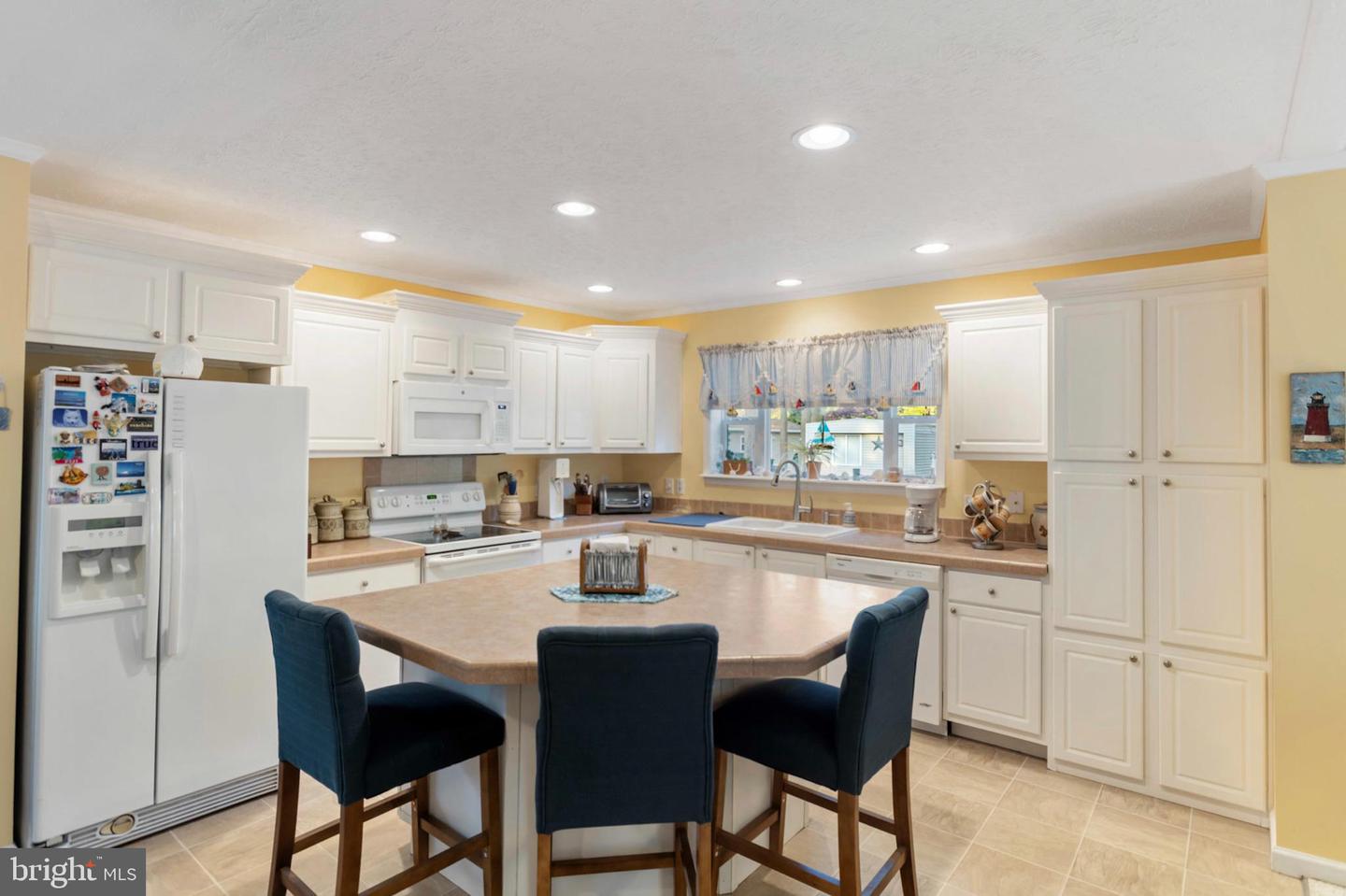 DESU2085660-803825651298-2025-05-12-20-03-27 23794 Cherry Ln #52894 | Lewes, DE Real Estate For Sale | MLS# Desu2085660  - Jack Lingo REALTOR