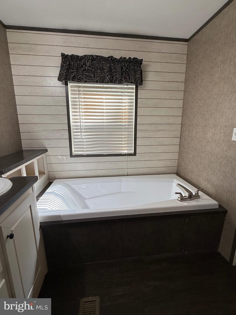 DESU2086154-803884853938-2025-06-16-21-43-56 6 Shannon Street | Delmar, DE Real Estate For Sale | MLS# Desu2086154  - Jack Lingo REALTOR