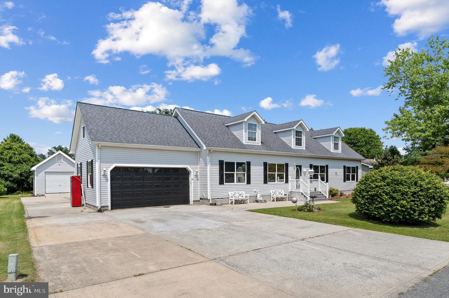 DESU2087880-803918365638-2025-06-12-00-10-26 406 Serrill Ave | Ocean View, DE Real Estate For Sale | MLS# Desu2087880  - Jack Lingo REALTOR