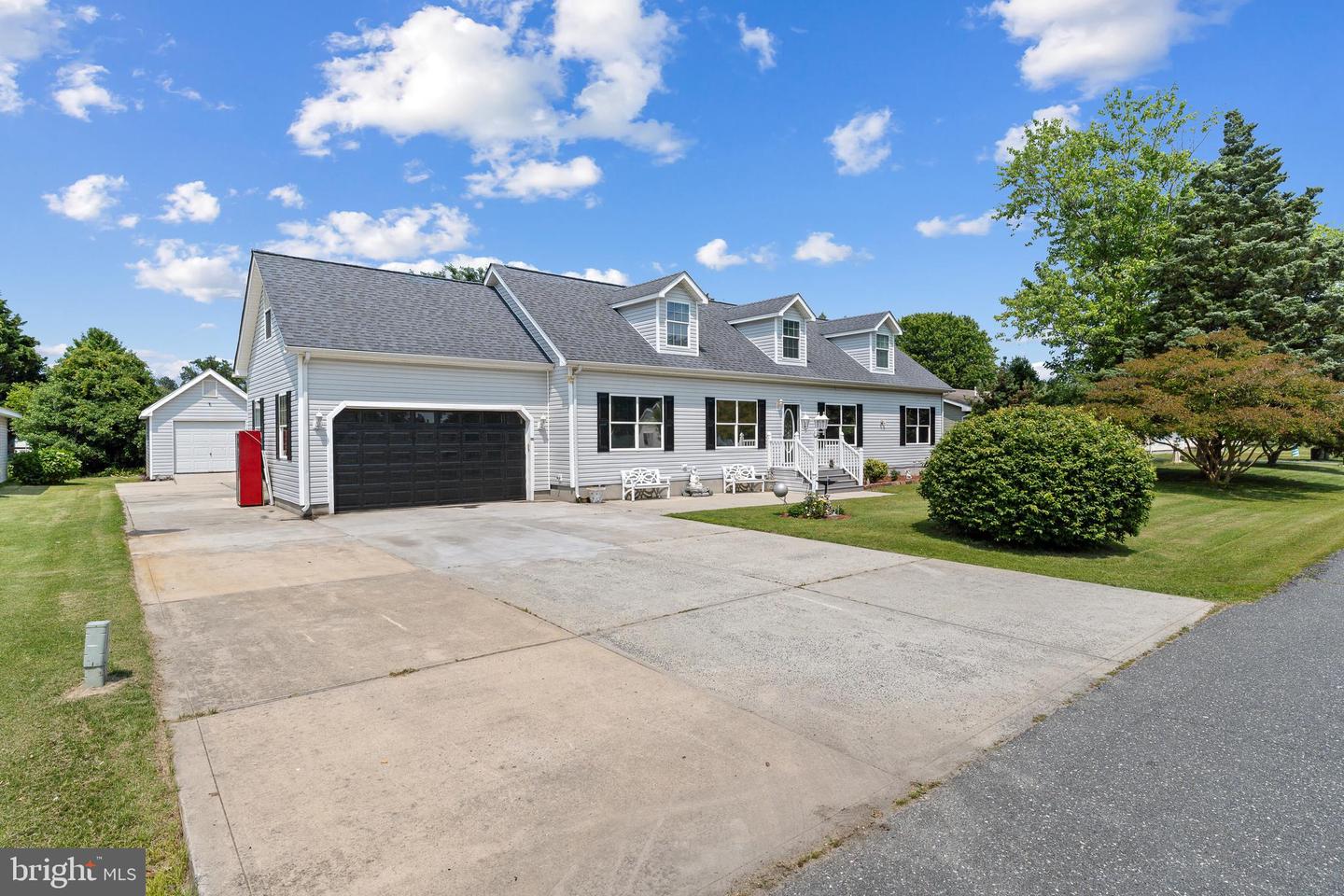 DESU2087880-803918365726-2025-06-12-00-10-25 406 Serrill Ave | Ocean View, DE Real Estate For Sale | MLS# Desu2087880  - Jack Lingo REALTOR