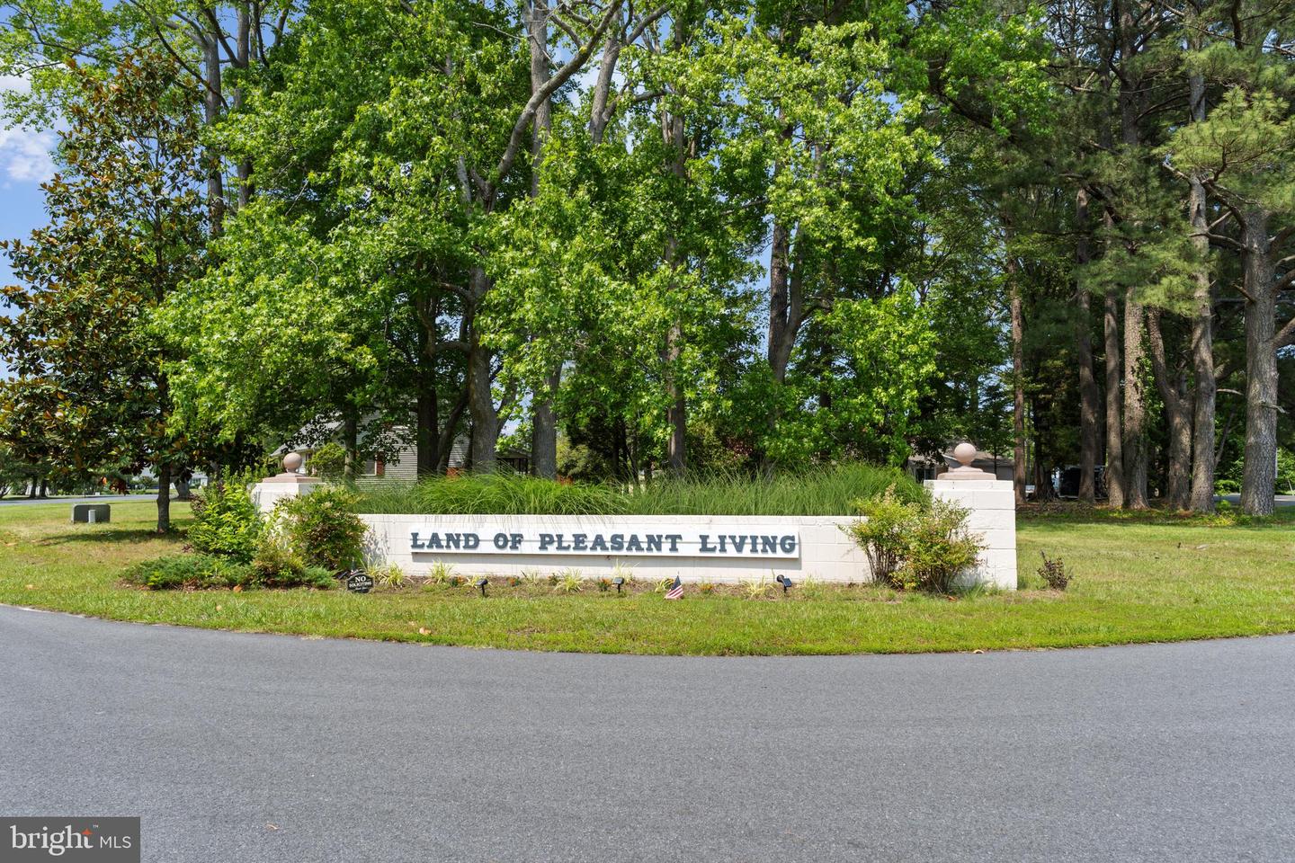 DESU2087880-803918366452-2025-06-12-00-10-26 406 Serrill Ave | Ocean View, DE Real Estate For Sale | MLS# Desu2087880  - Jack Lingo REALTOR