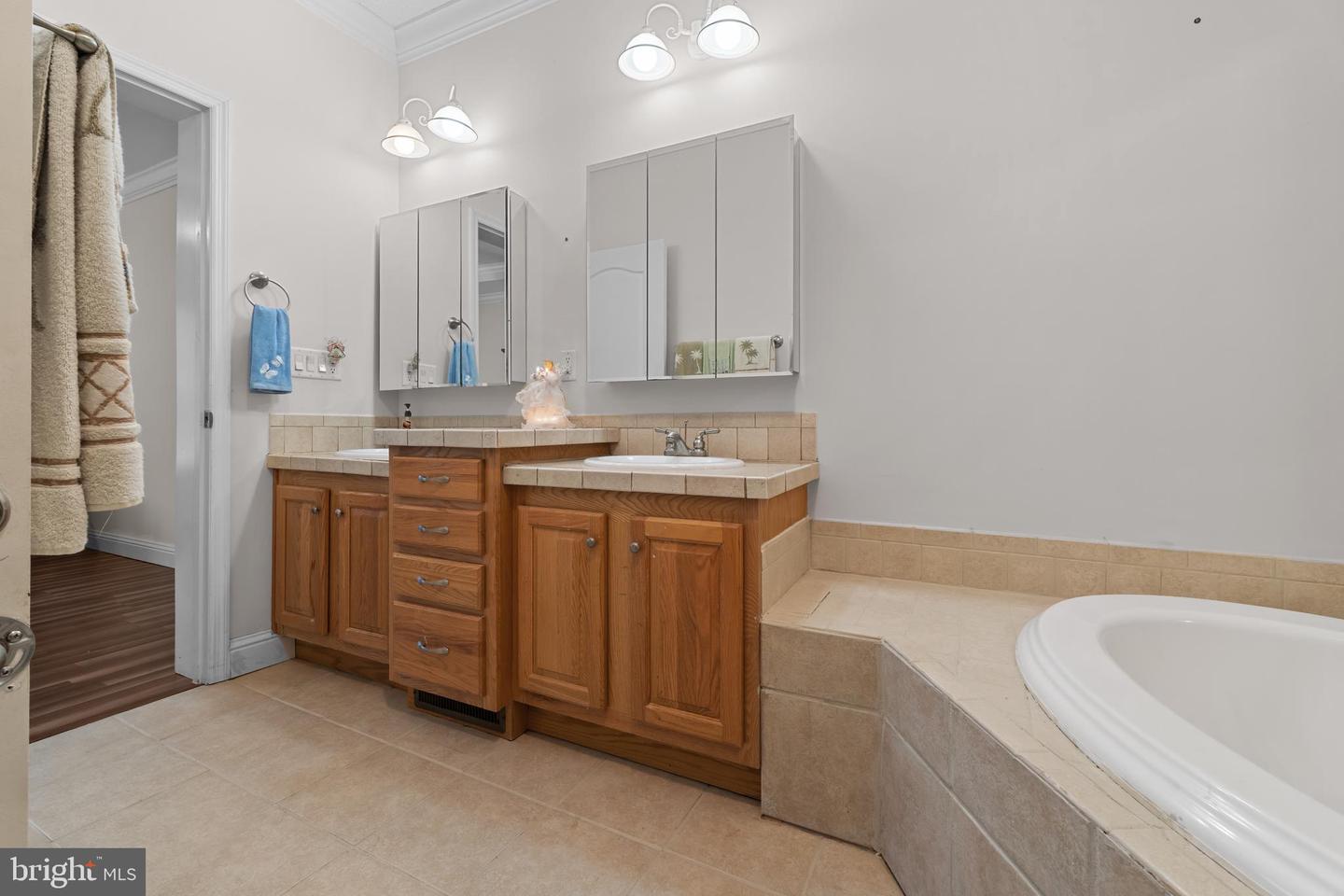 DESU2087880-803927346968-2025-06-12-00-10-25 406 Serrill Ave | Ocean View, DE Real Estate For Sale | MLS# Desu2087880  - Jack Lingo REALTOR