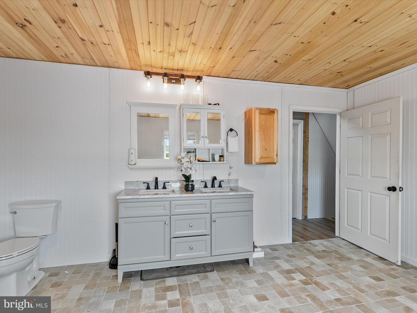 DESU2087906-803911625038-2025-06-05-13-08-35 17333 Line Church Rd | Delmar, DE Real Estate For Sale | MLS# Desu2087906  - Jack Lingo REALTOR