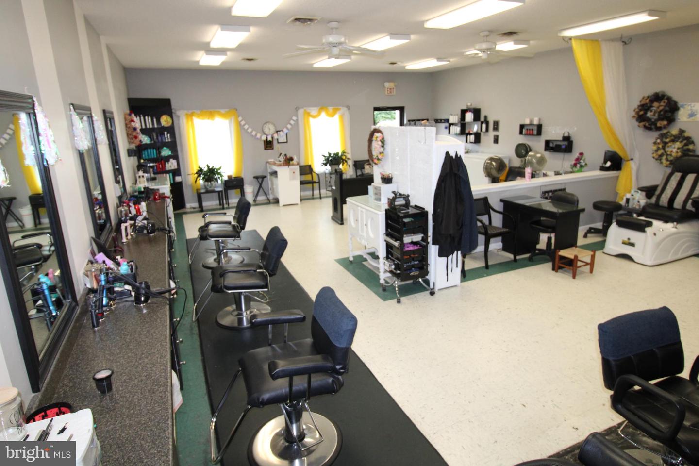 DESU2088250-803921095906-2025-06-09-11-37-36 206 East Front St | Laurel, DE Real Estate For Sale | MLS# Desu2088250 - Jack Lingo REALTOR DESU2088250-803921095906-2025-06-09-11-37-36 206 East Front St | Laurel, DE Real Estate For Sale | MLS# Desu2088250 - Jack Lingo REALTOR